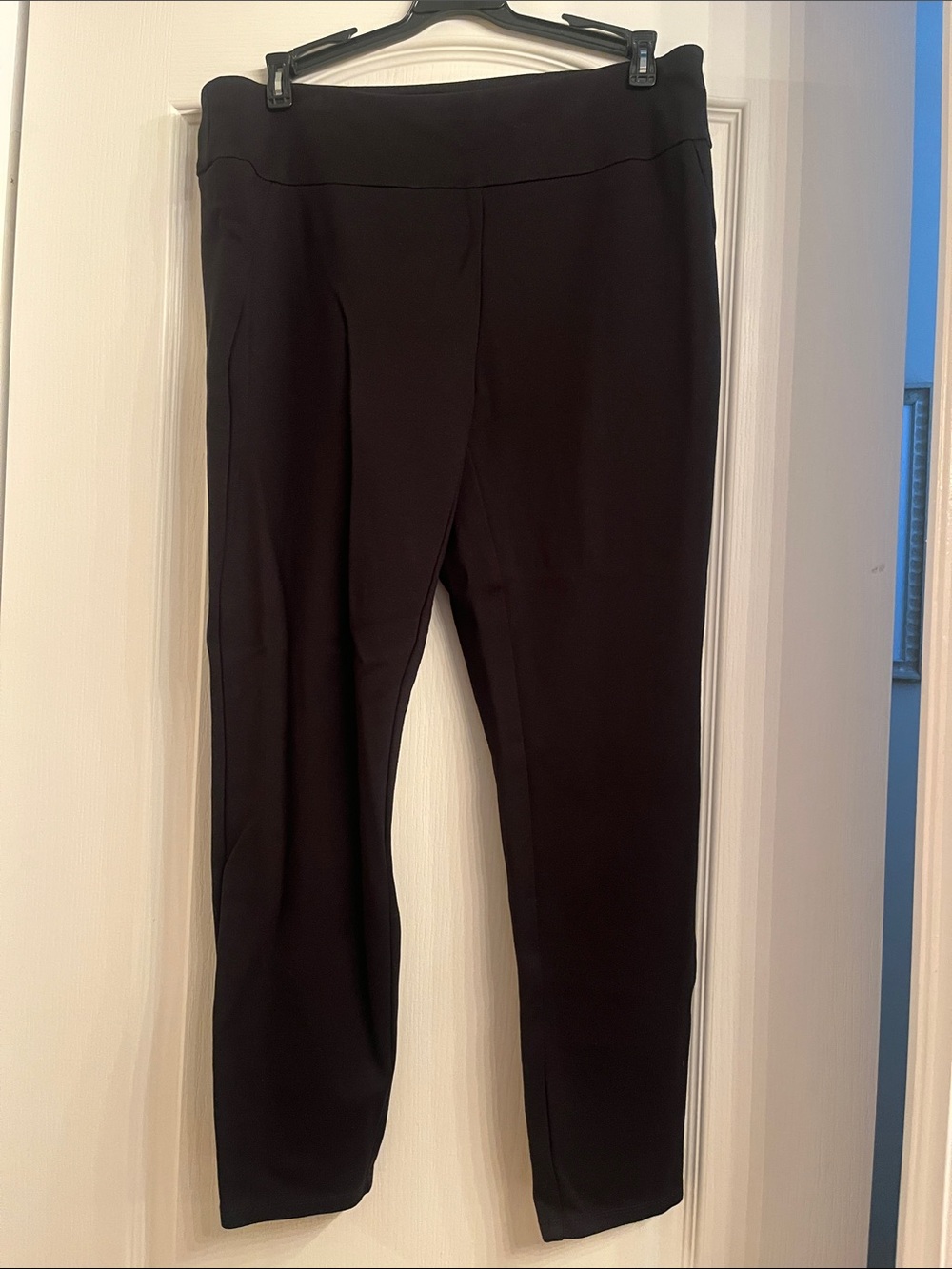 Counterparts Women’s Black Knit Pants